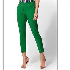 NWT New York & Company Green Ankle Stretch Pants